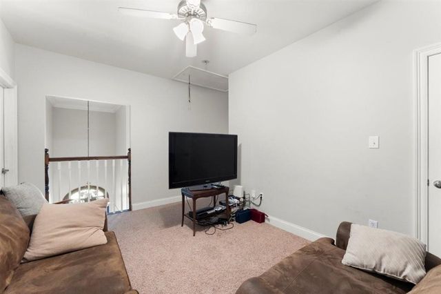 2407 Fox Hollow Street, Lake Charles, LA 70605