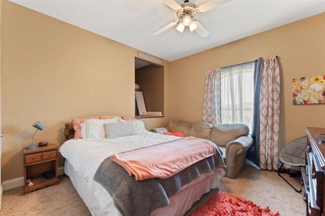 2407 Fox Hollow Street, Lake Charles, LA 70605