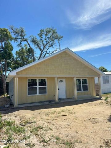 706 School Avenue, Panama City, FL 32401