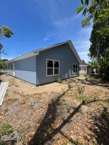 706 School Avenue, Panama City, FL 32401