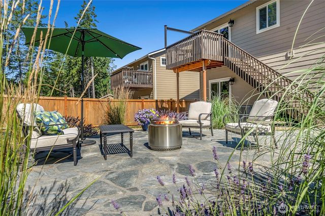 1314 Sunrise Estates Place, Camano Island, WA 98282