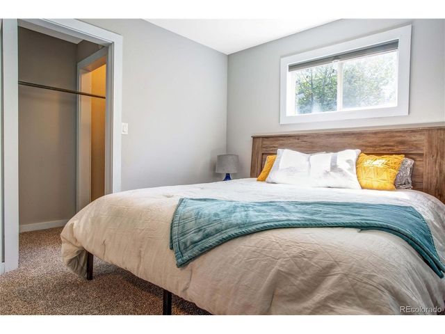 323 W 8th St, Salida, CO 81201