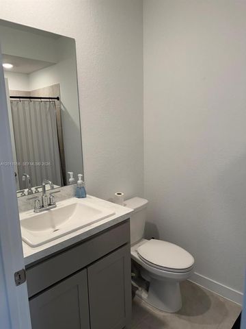 336 NW 8th Ct, Pompano Beach, FL 33060