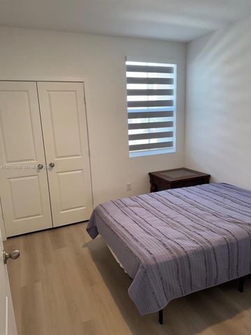 336 NW 8th Ct, Pompano Beach, FL 33060