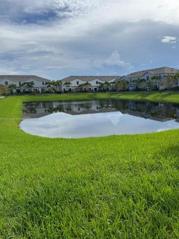 336 NW 8th Ct, Pompano Beach, FL 33060