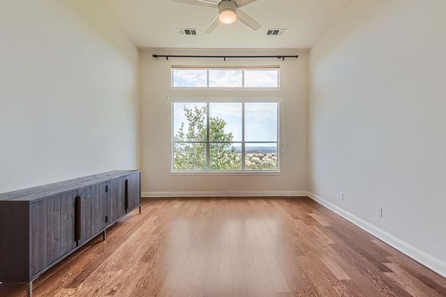 236 Aria RDG 236, Lakeway, TX 78738