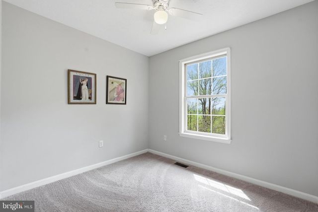 195 GAYLES LN, Front Royal, VA 22630