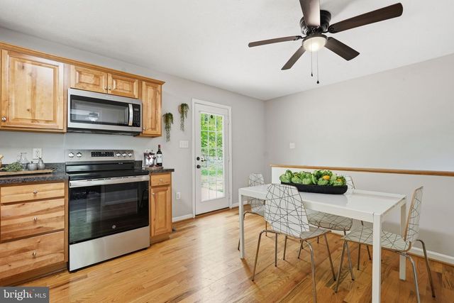 195 GAYLES LN, Front Royal, VA 22630