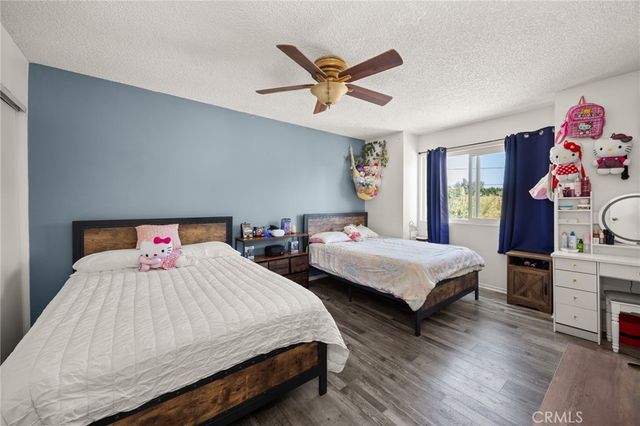 12567 Bradley 6, Sylmar, CA 91342