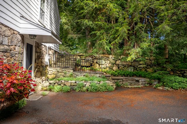 3 Blackman Road, Ridgefield, CT 06877
