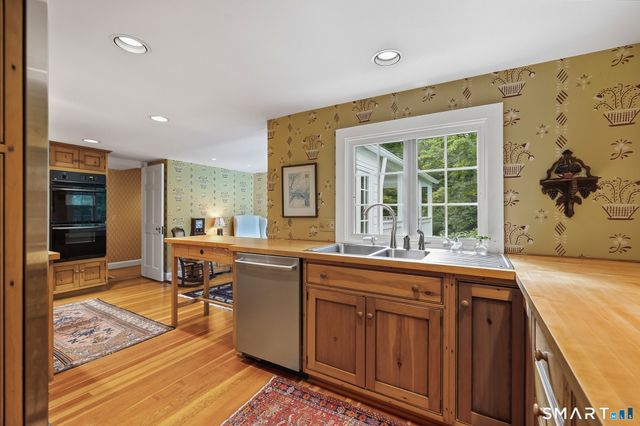 3 Blackman Road, Ridgefield, CT 06877