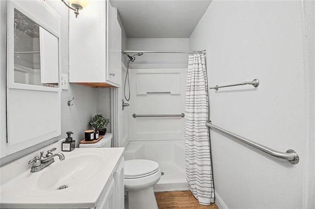 2905 South College Avenue, Bryan, TX 77801