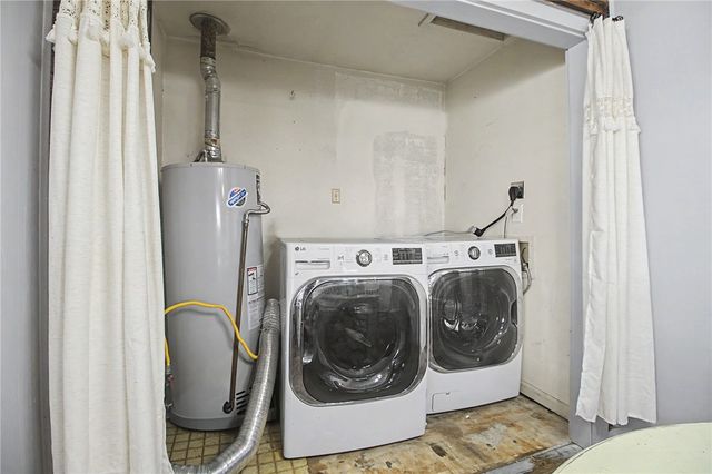 2905 South College Avenue, Bryan, TX 77801