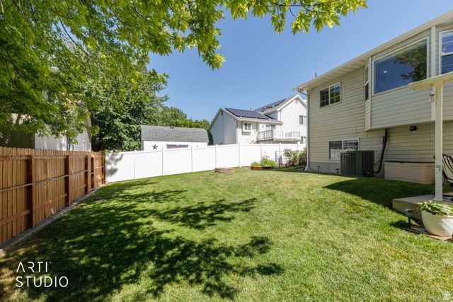 755 E 2550 N, North Ogden, UT 84414