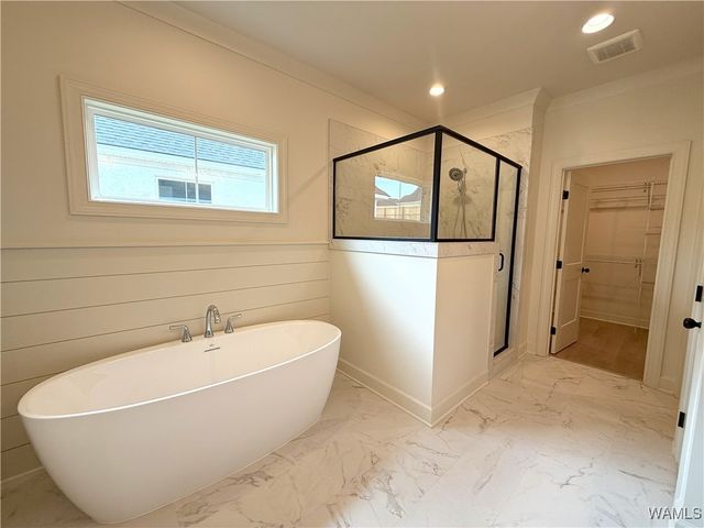 13949 Glen Park Ave, Northport, AL 35475