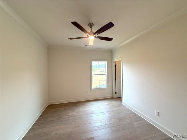 13949 Glen Park Ave, Northport, AL 35475