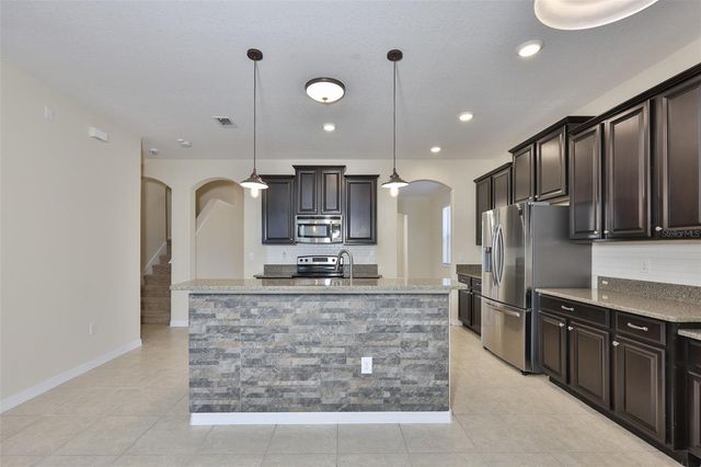 10514 SLEEPY ORANGE COURT, Riverview, FL 33578