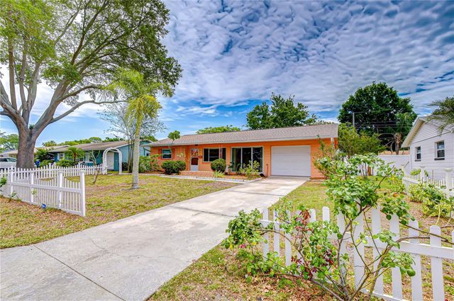6710 35TH TERRACE N, St Petersburg, FL 33710