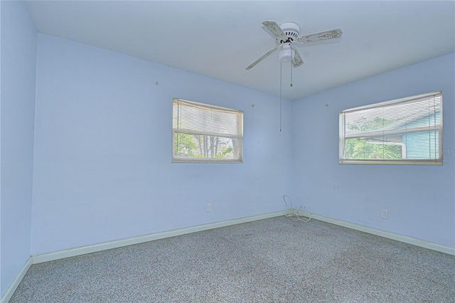 6710 35TH TERRACE N, St Petersburg, FL 33710