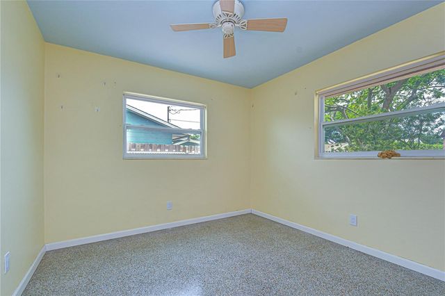 6710 35TH TERRACE N, St Petersburg, FL 33710