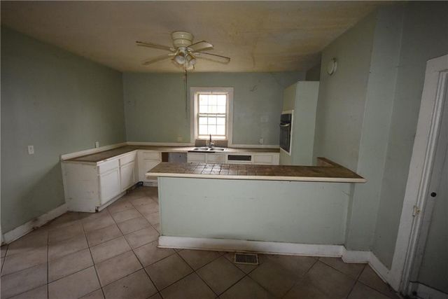 8 Hemlock Street, Porterdale, GA 30014