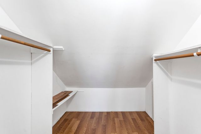 915 N Saratoga Drive, Palatine, IL 60074