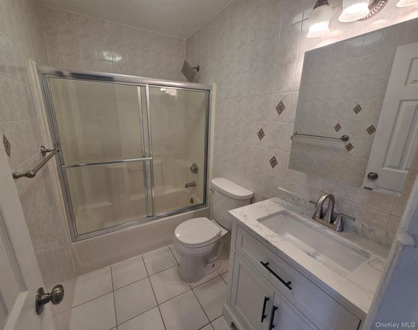 6226 Elizabeth Road, Arverne, NY 11692