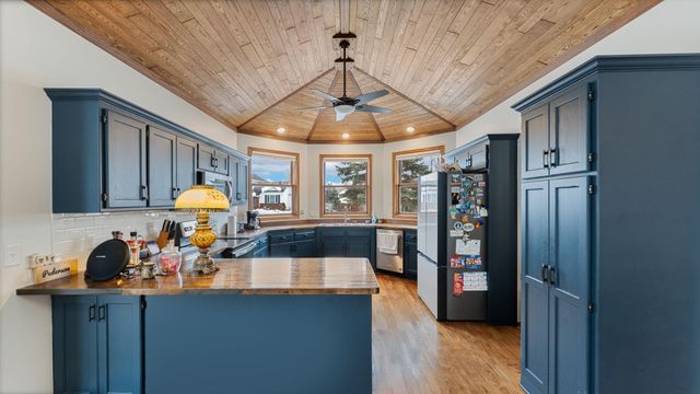 6066 259th Street, Wyoming, MN 55092