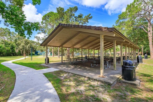 148 LAKESIDE CIRCLE, Sanford, FL 32773