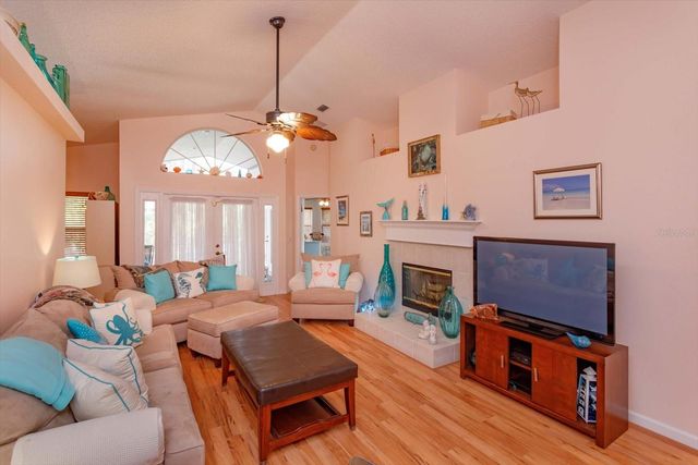 148 LAKESIDE CIRCLE, Sanford, FL 32773