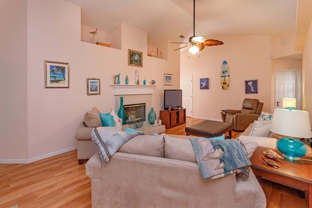 148 LAKESIDE CIRCLE, Sanford, FL 32773