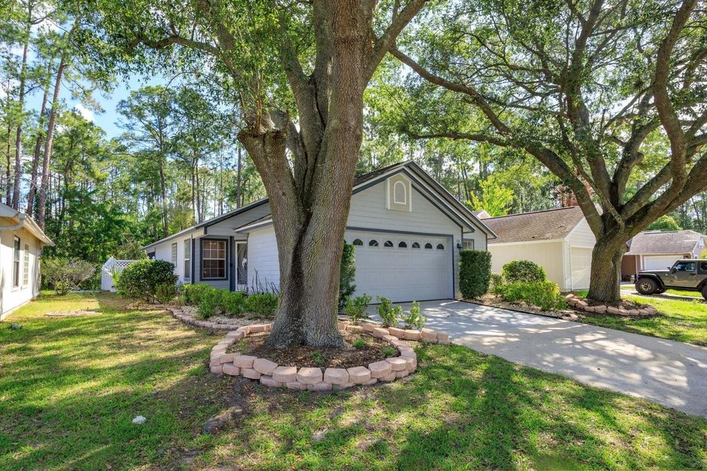 148 LAKESIDE CIRCLE, Sanford, FL 32773