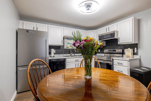 12 E Side Dr Apt 406, Concord, NH 03301