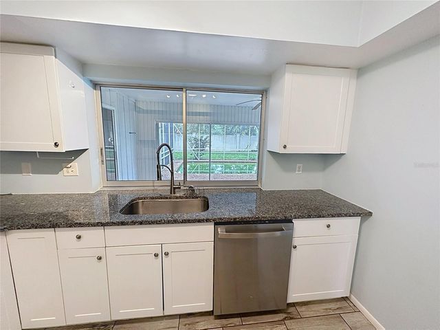 1093 N CYPRESS POINT DRIVE, Venice, FL 34293