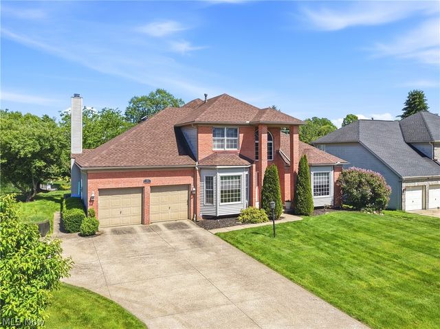 593 Brookstone Court, Copley, OH 44321