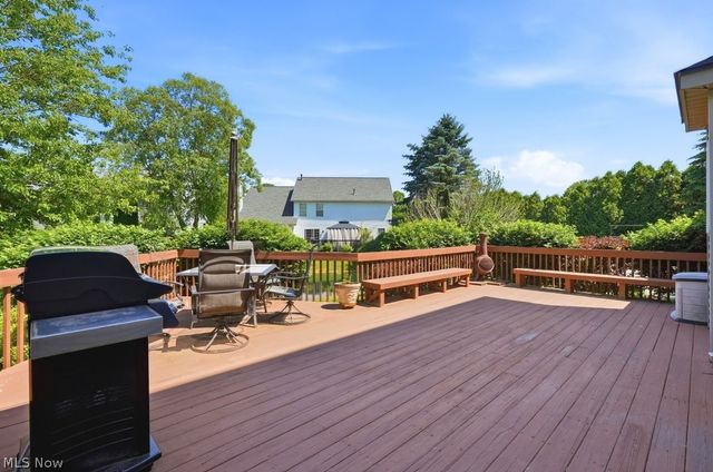 593 Brookstone Court, Copley, OH 44321