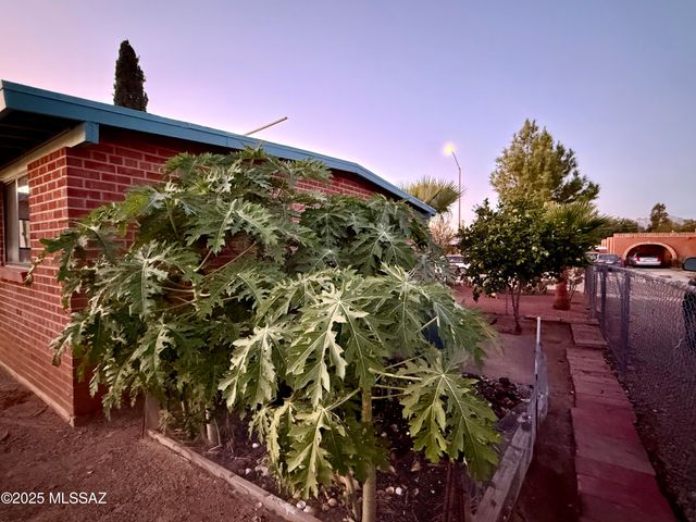 5110 E 26th Street, Tucson, AZ 85711