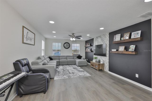 14123 POKE RIDGE DRIVE, Riverview, FL 33579