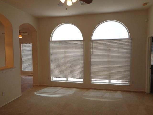 32510 Decker Oaks Drive, Pinehurst, TX 77362