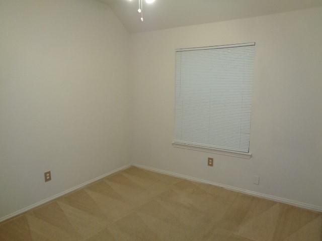 32510 Decker Oaks Drive, Pinehurst, TX 77362