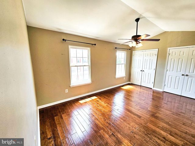 21747 KINGS CROSSING TER, Ashburn, VA 20147