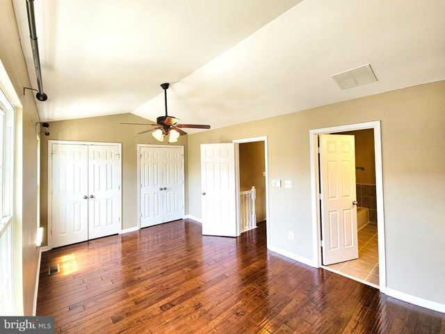 21747 KINGS CROSSING TER, Ashburn, VA 20147