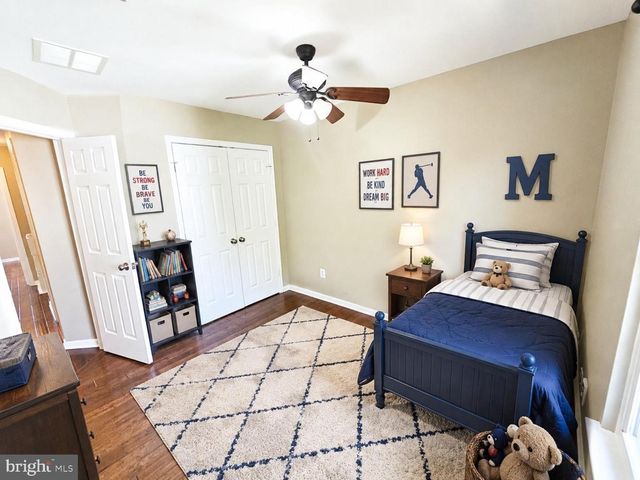 21747 KINGS CROSSING TER, Ashburn, VA 20147