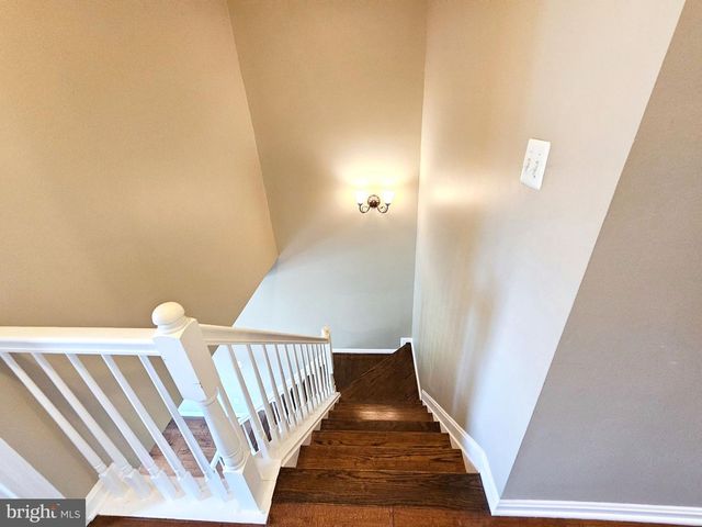 21747 KINGS CROSSING TER, Ashburn, VA 20147