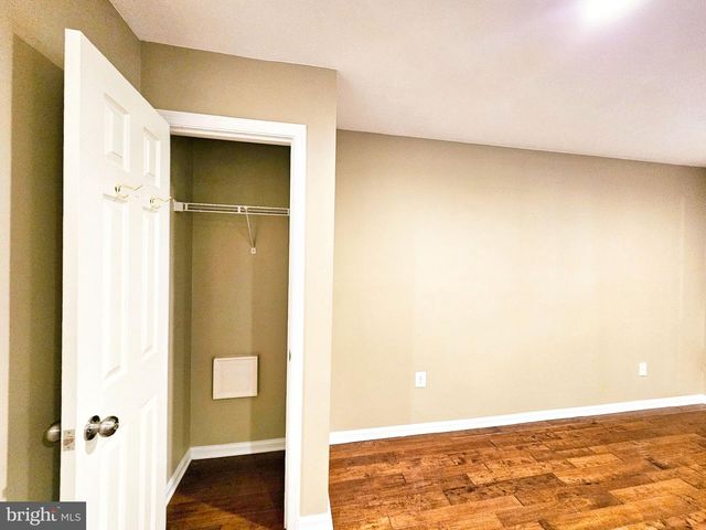 21747 KINGS CROSSING TER, Ashburn, VA 20147