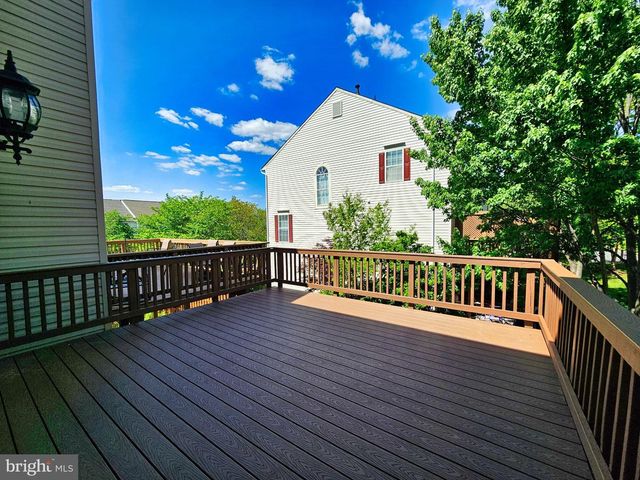 21747 KINGS CROSSING TER, Ashburn, VA 20147