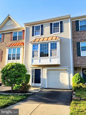 21747 KINGS CROSSING TER, Ashburn, VA 20147