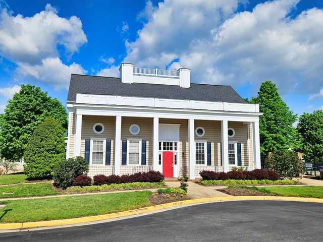 21747 KINGS CROSSING TER, Ashburn, VA 20147