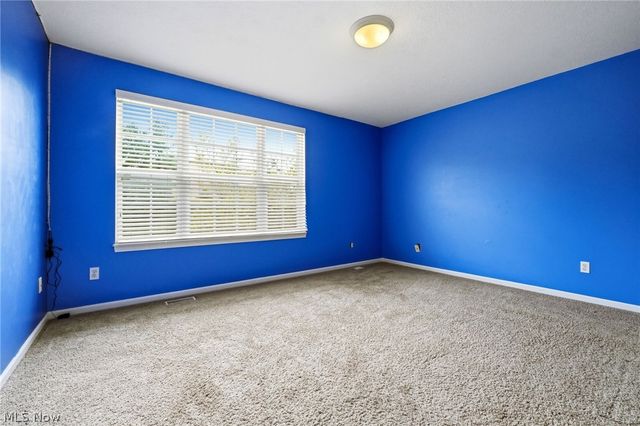 33984 Crown Colony Drive, Avon, OH 44011