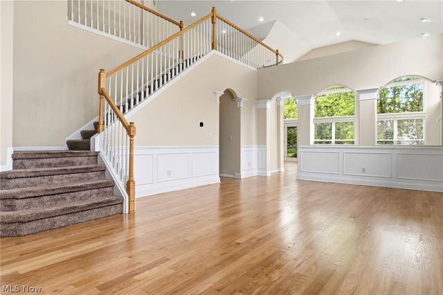 33984 Crown Colony Drive, Avon, OH 44011